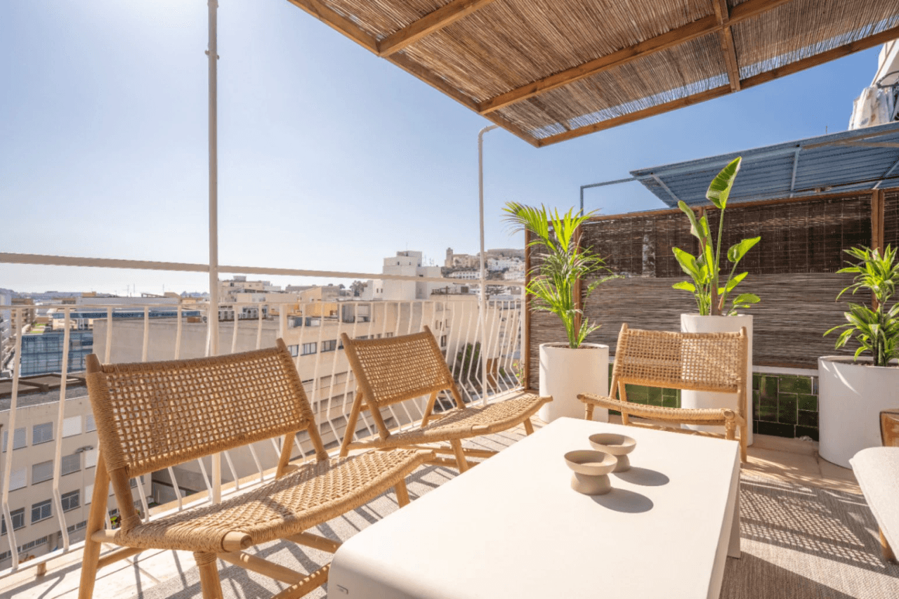 APPARTEMENT IN IBIZA STAD