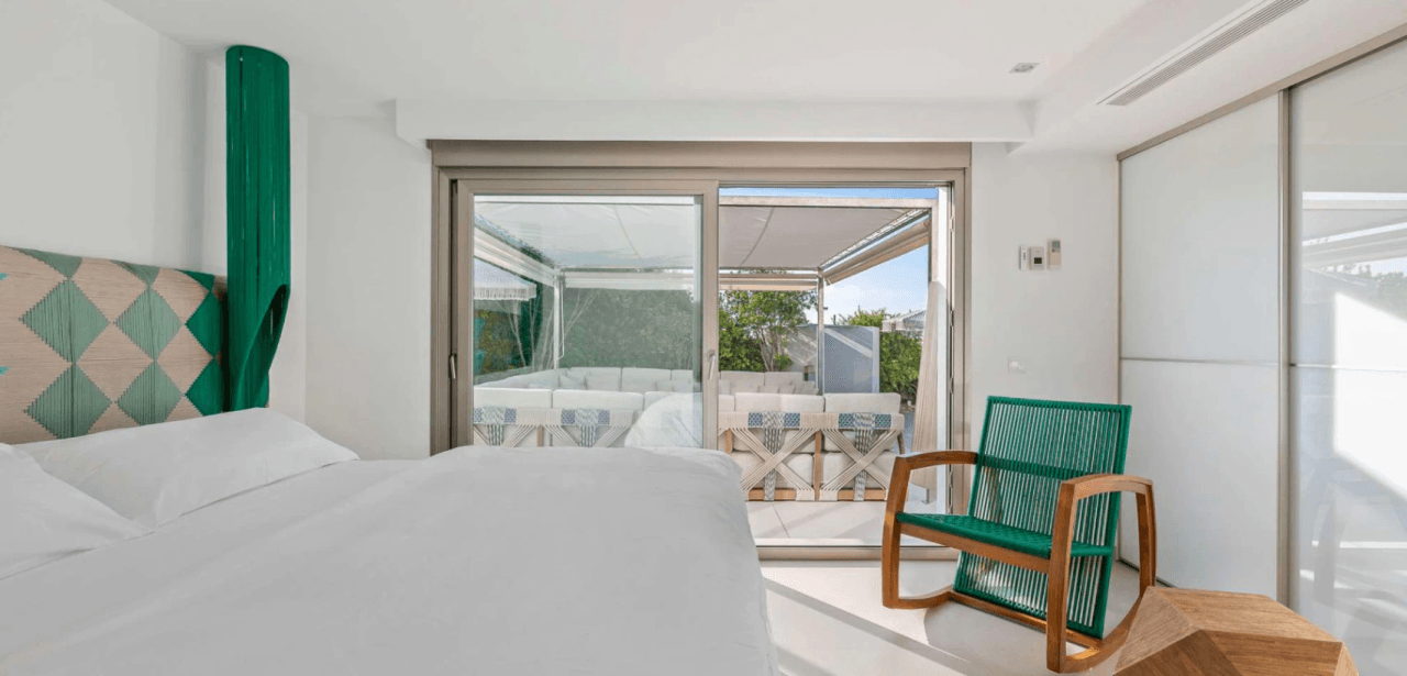 Exceptional luxury villa facing the sea with panoramic views in Cap Martinet, Ibiza.