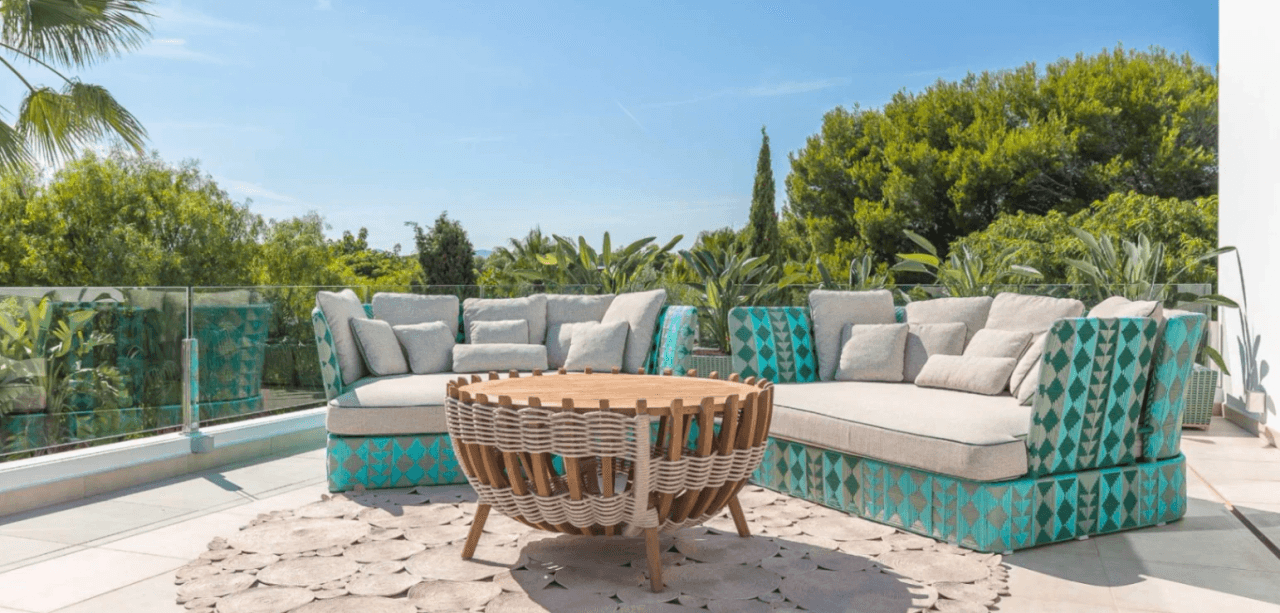 Exceptional luxury villa facing the sea with panoramic views in Cap Martinet, Ibiza.