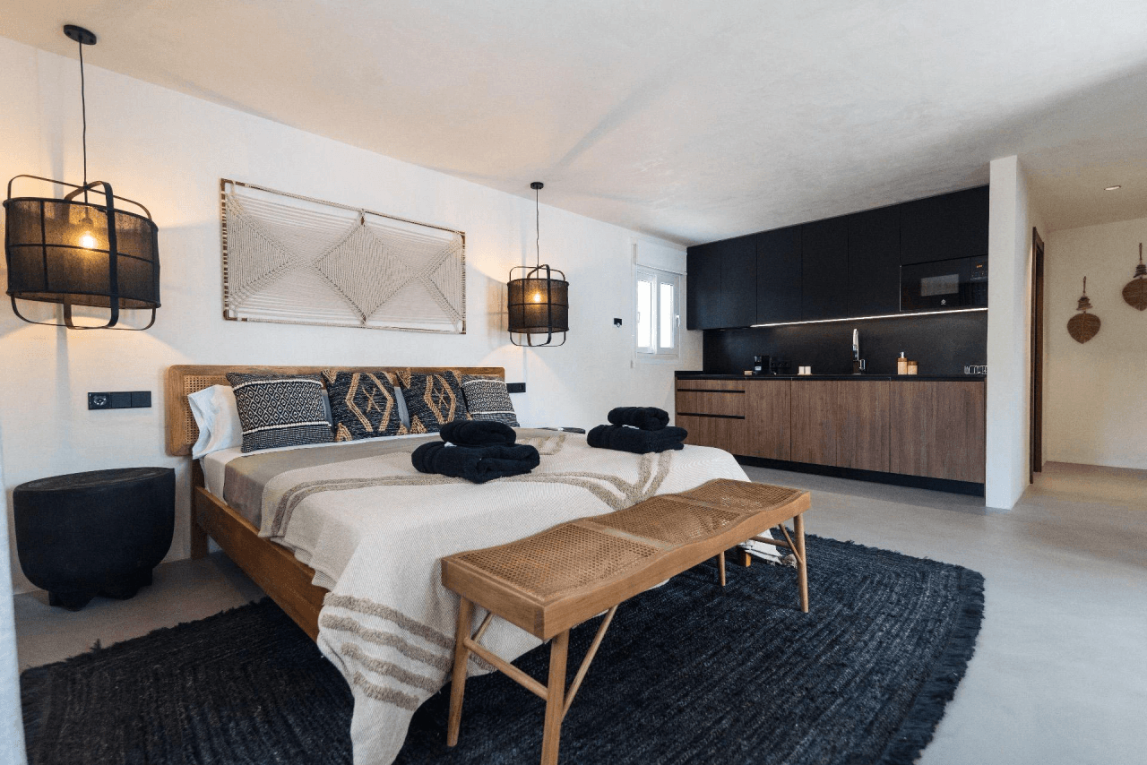 Brand new renovated luxury villa for sale in Santa Eulalia.
