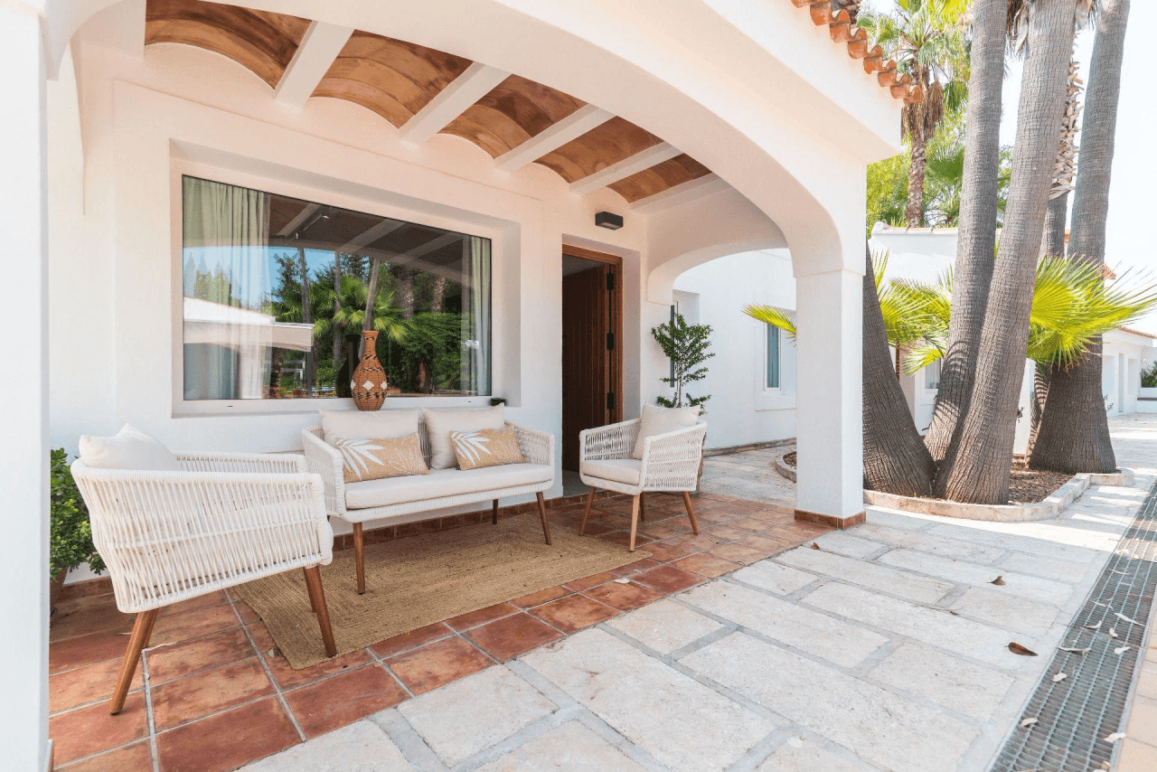 Brand new renovated luxury villa for sale in Santa Eulalia.