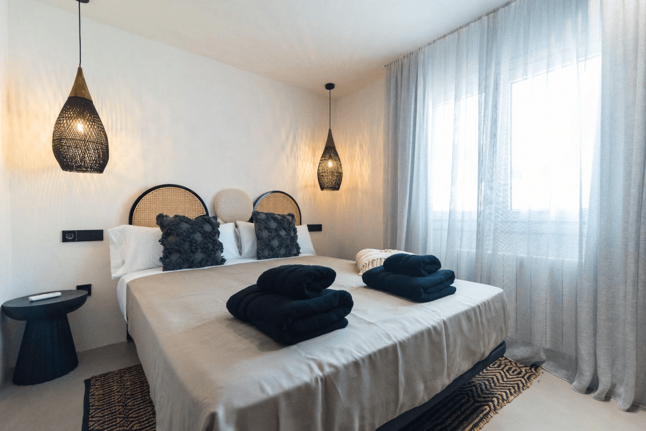 Brand new renovated luxury villa for sale in Santa Eulalia.