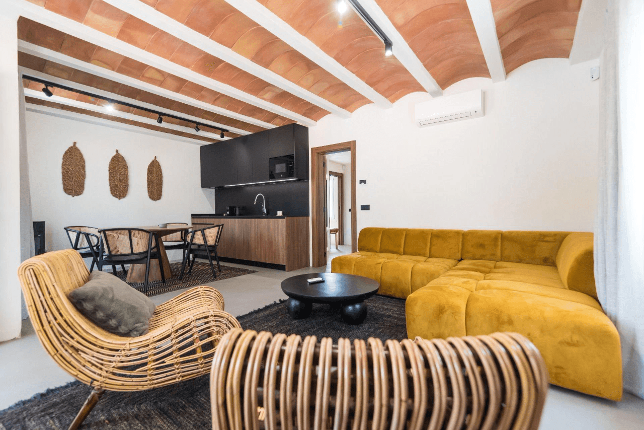 Brand new renovated luxury villa for sale in Santa Eulalia.