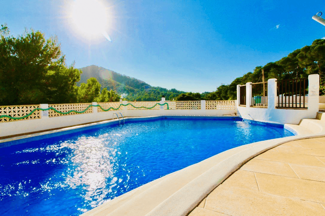 Precioso apartamento reformado de 2 dormitorios en Pueblo Espárragos, Cala Llonga
