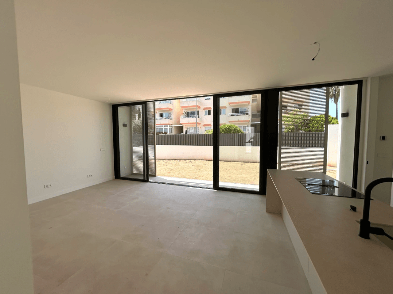 Exclusivo apartamento de obra nueva con jardín privado